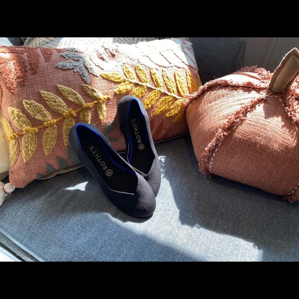 Rothy’s Classic Black Round Toe Flats Size 8.5